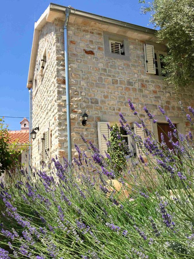Hotel Malo Selo Herceg Novi Exterior foto