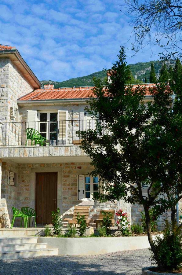 Hotel Malo Selo Herceg Novi Exterior foto