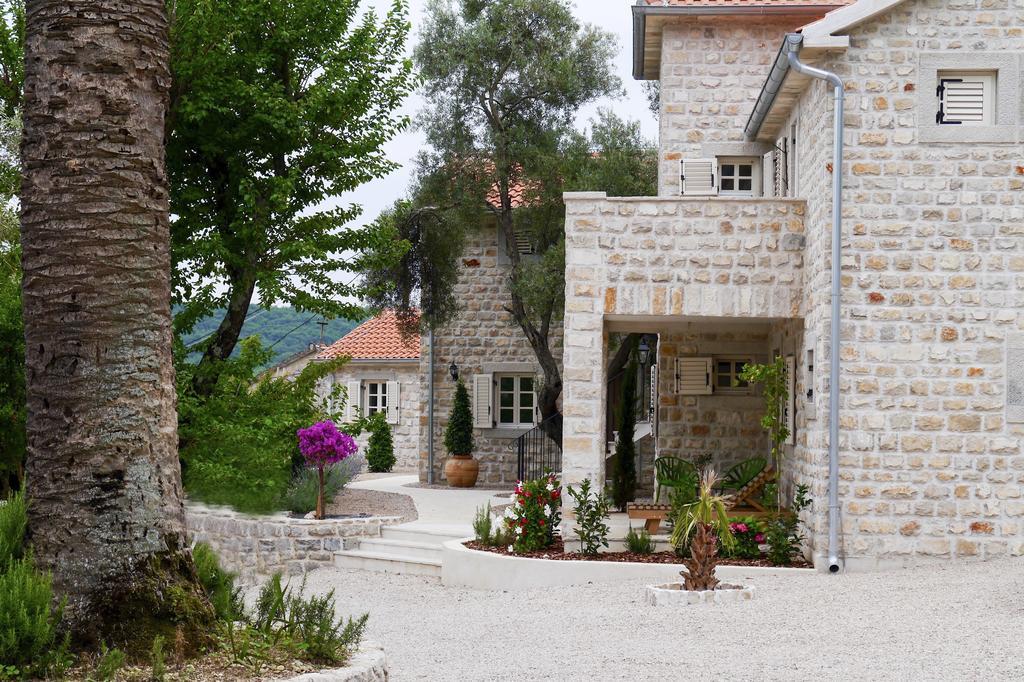 Hotel Malo Selo Herceg Novi Exterior foto