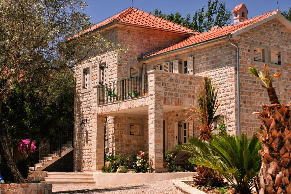 Hotel Malo Selo Herceg Novi Exterior foto